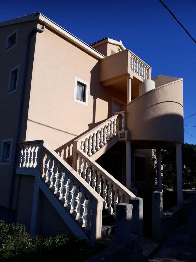 Apartments Sakarun Soline Soline  Exterior photo